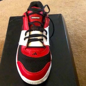 These are the Gilbert Arenas hibachi size 12 rating 9/ 10